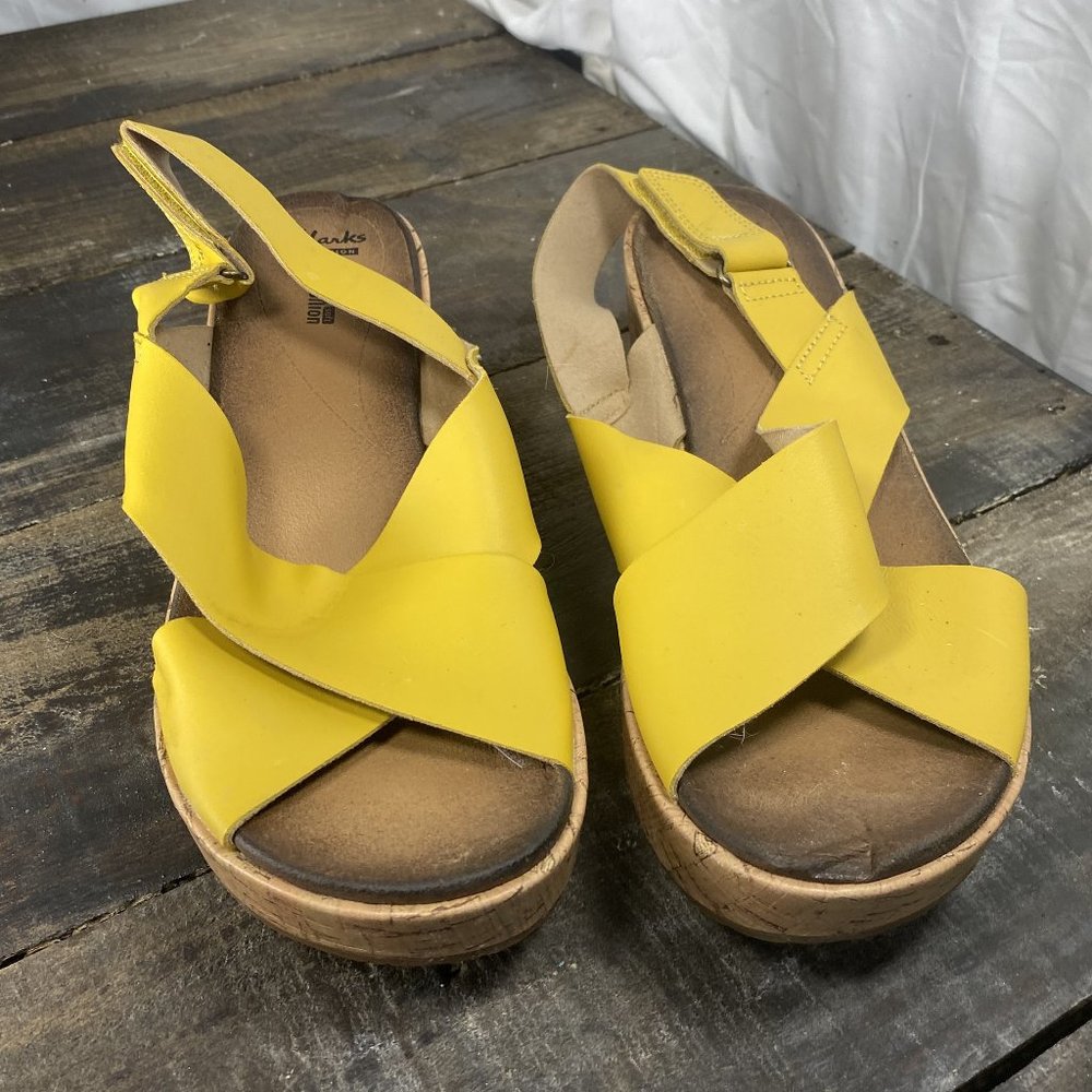 Clarks Collection Leather Lemon Cork Wedges US 11 Yellow Soft Cushion